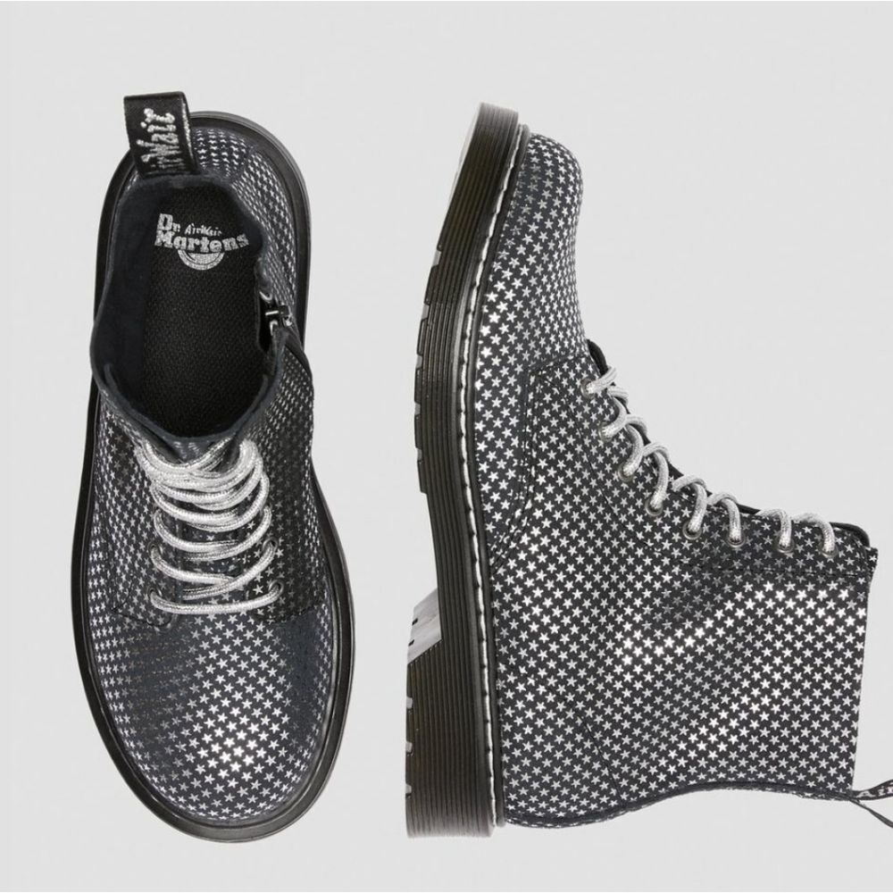 Dr. Martens new without Box size 5 Ladies  1460 Pascal Boot star boots